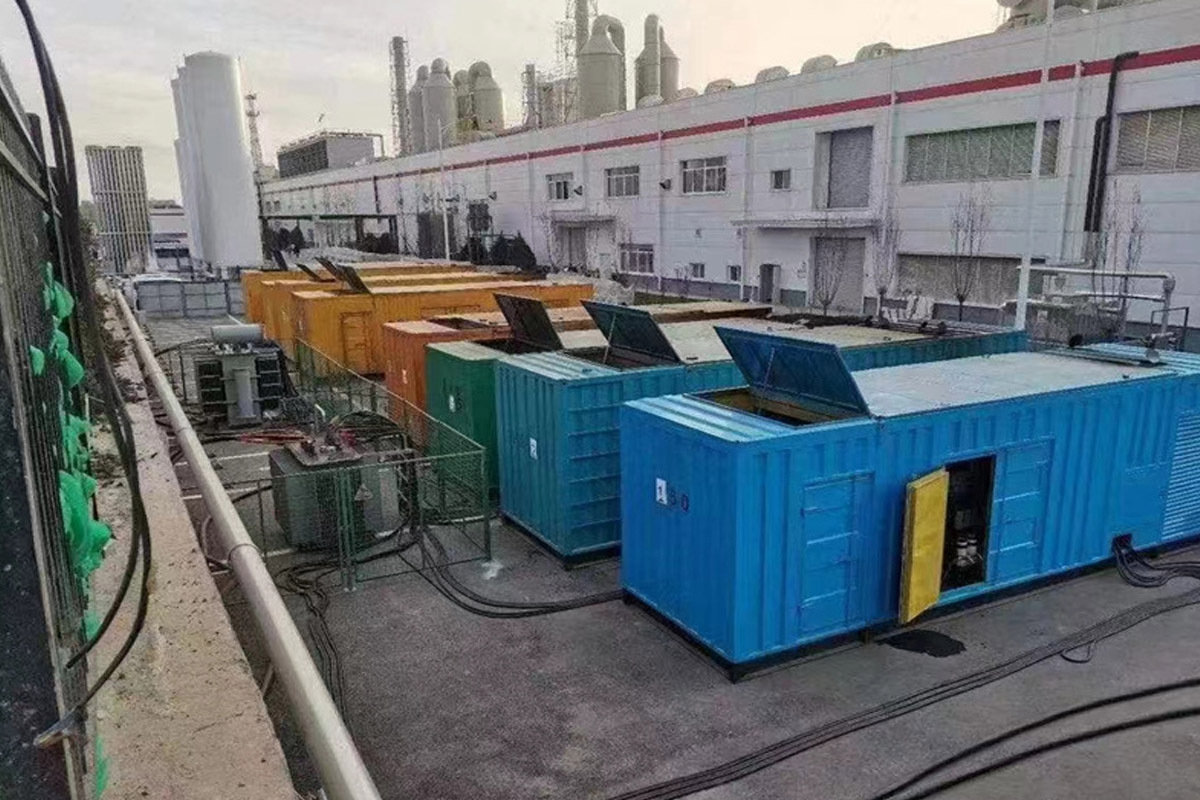 道孚发电机租赁施工现场